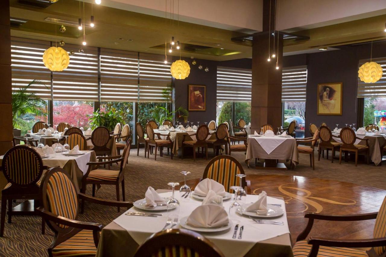 Park Hotel Romantica Svilengrad Exterior photo